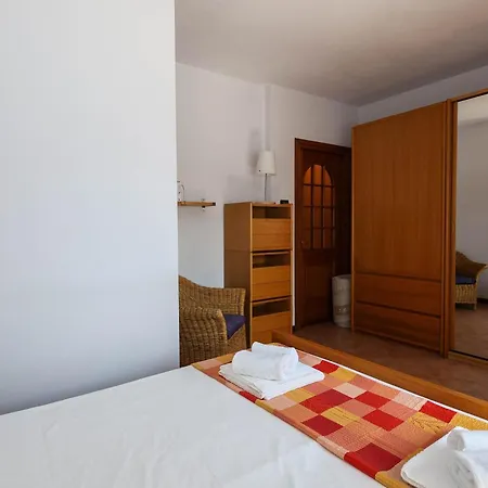 La Pietra Di - Vista E Accesso Al Daire Oira